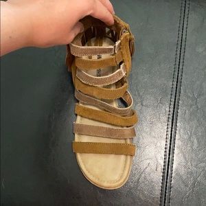 Minnetonka Sandals